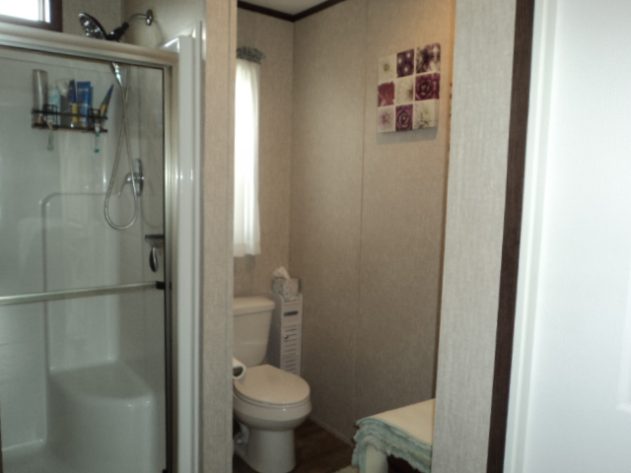 D & R Village - Image 16