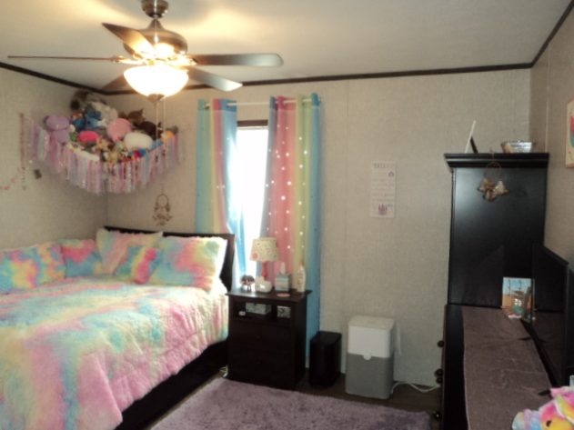 D & R Village - Image 22