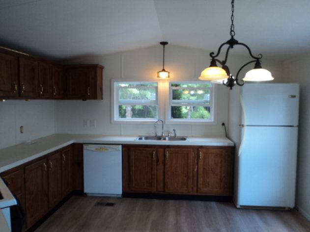 D & R Village - Image 12
