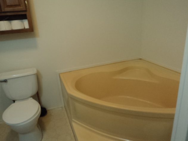 D & R Village - Image 16