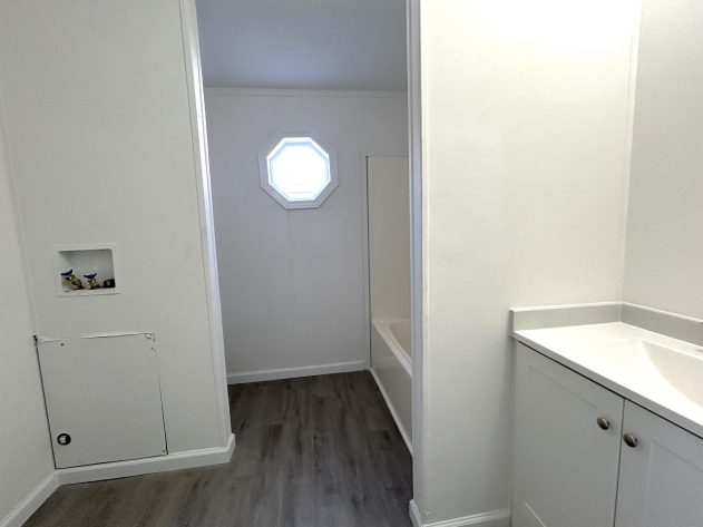 Fairview Manor - Image 6