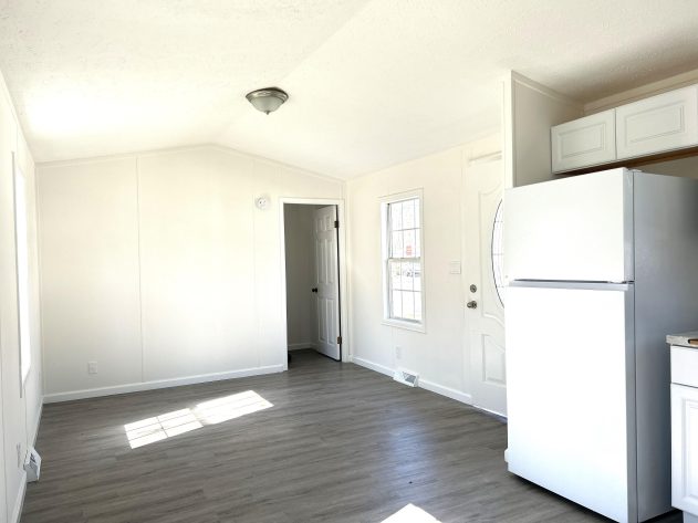 Fairview Manor - Image 7