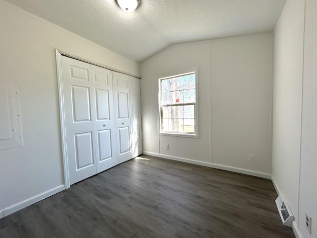 Fairview Manor - Image 9
