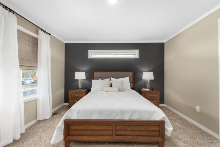 Fairview Manor - Image 14