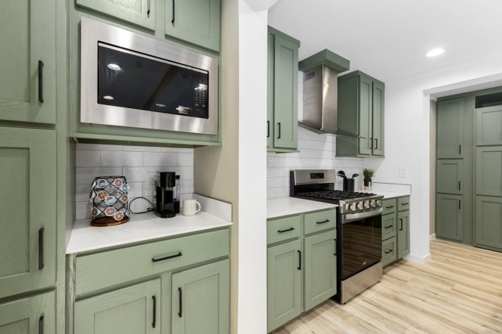 Fairview Manor - Image 4