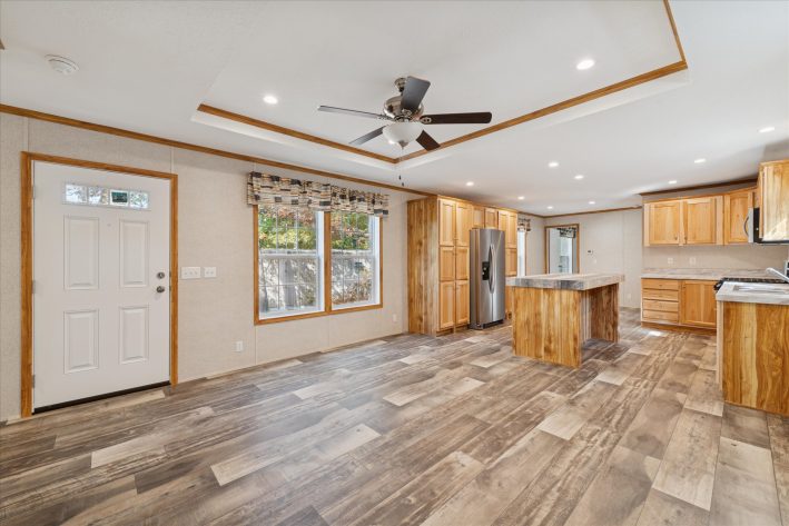 Fairview Manor - Image 4