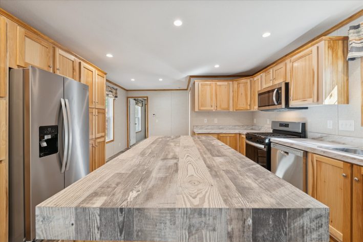 Fairview Manor - Image 11