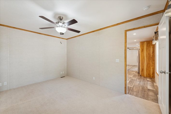 Fairview Manor - Image 14