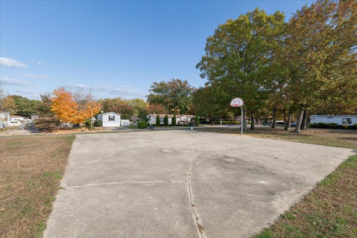 Fairview Manor - Image 27
