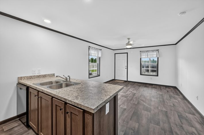 Laurel Woods - Image 13