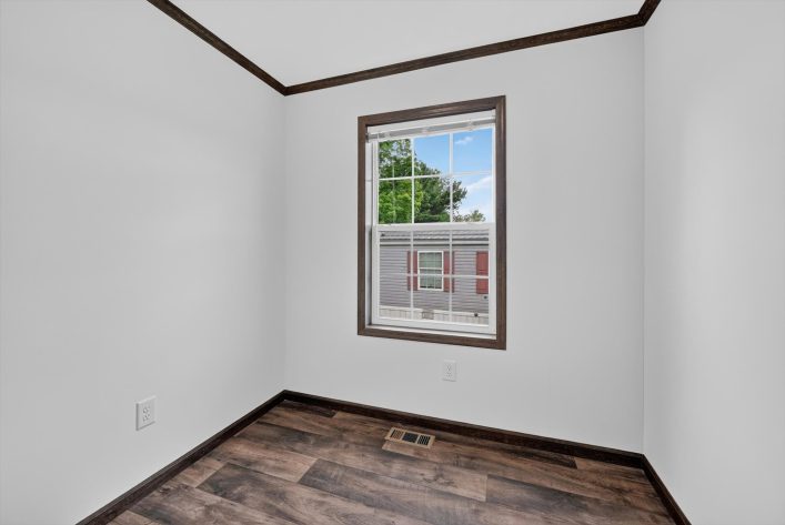 Laurel Woods - Image 20