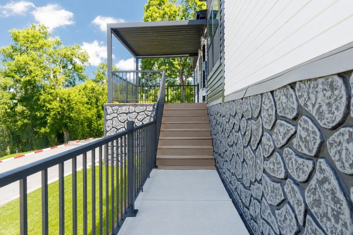 Shady Hills - Image 9
